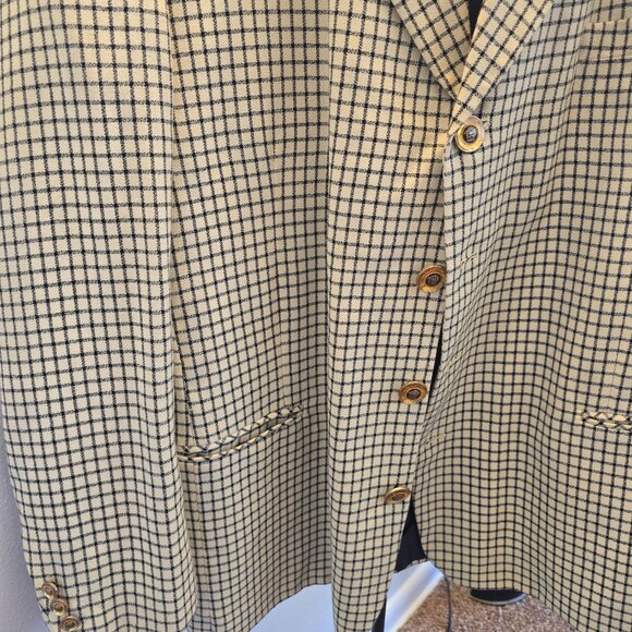 tailored suit jacket - Picture 2 of 3